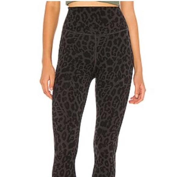LNA Revolve Leopard Leggings XS
High Rise Gray Black - Picture 2 of 5